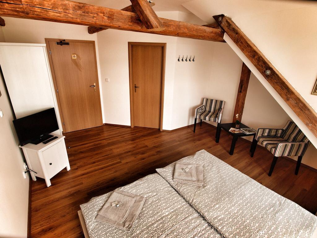 Hotel Pod Koksinem Spalene Porici Номер фото